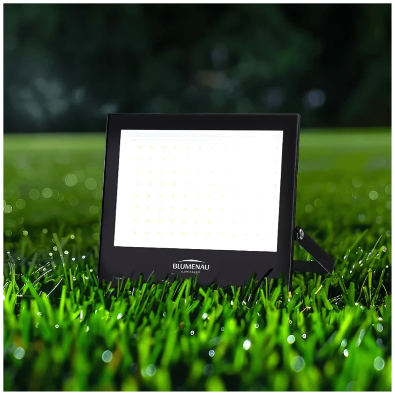 BLUMENAU-REFLETOR LED PLAY 100W IP66 ALUM.QUAD BI